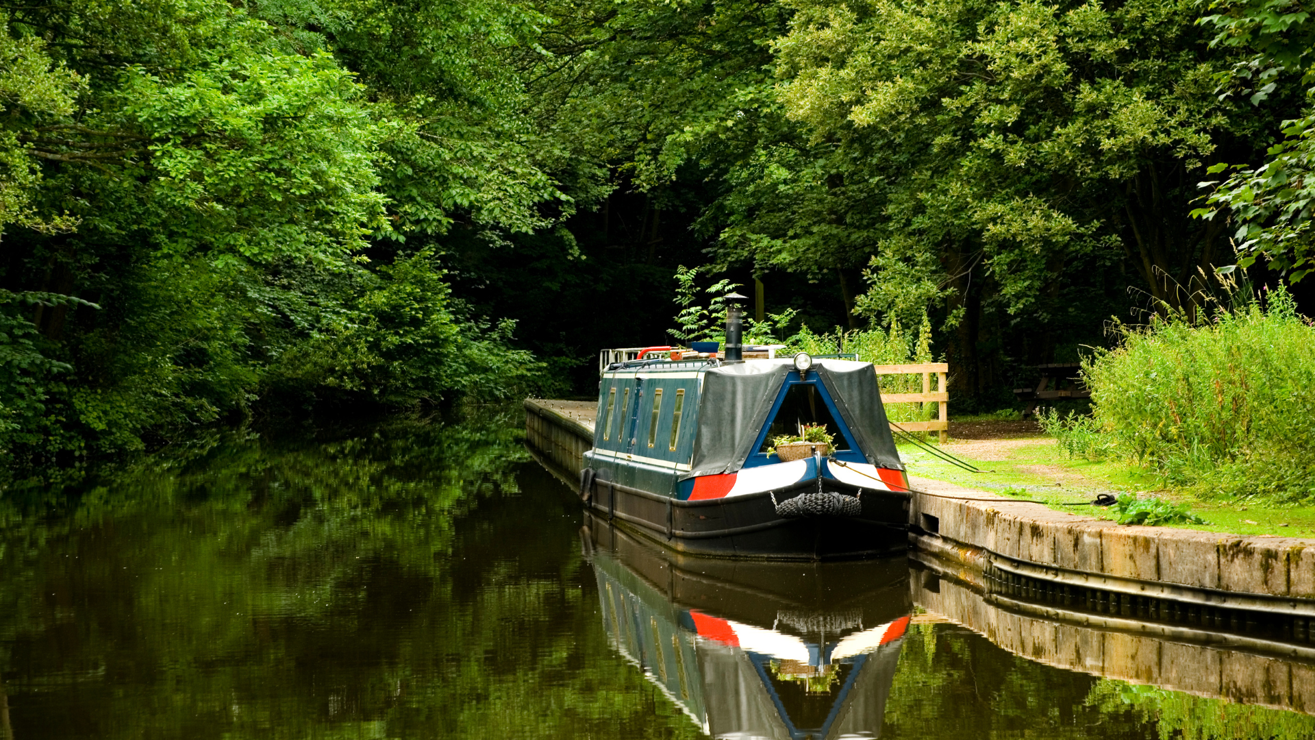 canal boat